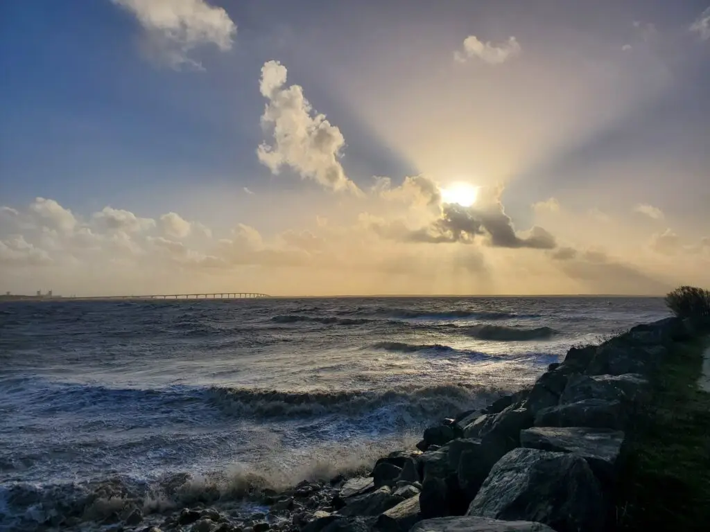 Restaurant Port Lauzières_vue océan